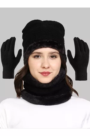 Weavers Villa Women Black Beanie With Warmer and Gloves
