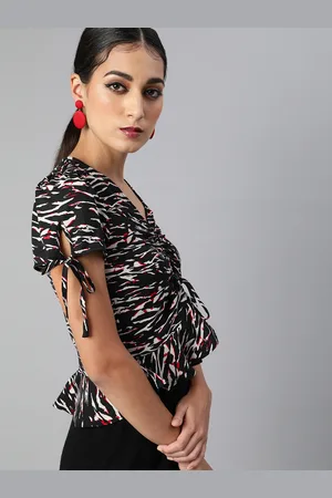Sera Women Black & White Animal Printed A-Line Crop Top