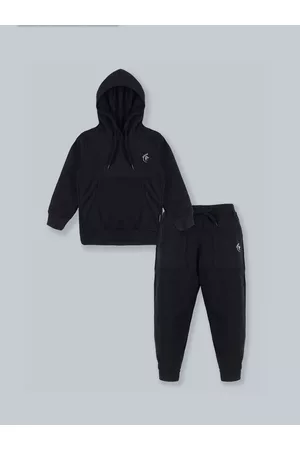 KiddoPanti Kids Black Solid Hooded Tracksuits