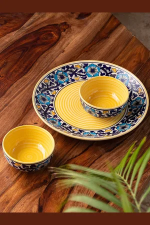 ExclusiveLane Navy Blue Yellow 3 Pieces Floral Printed Ceramic Glossy Dinner Set