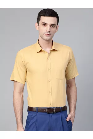 MANQ Men Beige Semi-Slim Fit Solid Formal Shirt