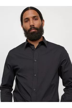 H&M Men Black Slim Fit Easy-Iron Shirts