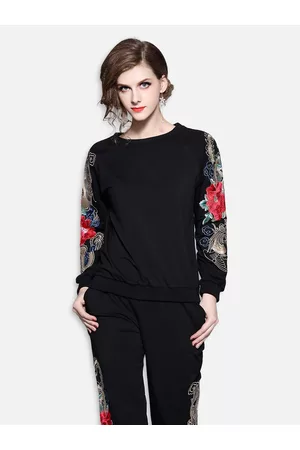 JC Collection Women Black & Gold-Toned Printed T-shirt with Joggers