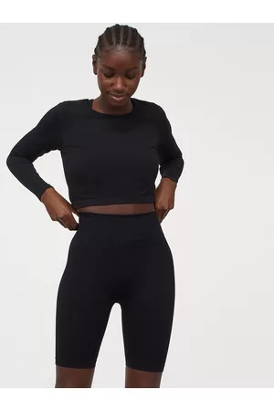 H&M Women Black Self Design Seamless Biker Shorts