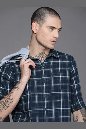 WROGN Men Navy Blue & White Slim Fit Checked Casual Shirt