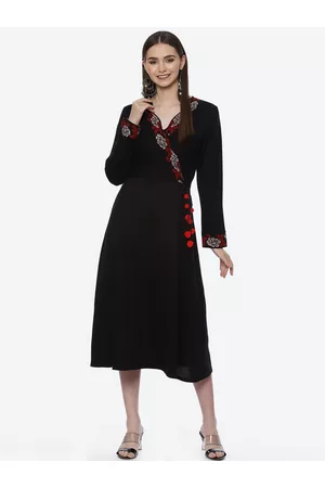 Rangriti Women Black & White Floral Midi Dress