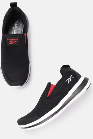 Reebok Men Black Woven Design Comfort Wonder Walking Shoes