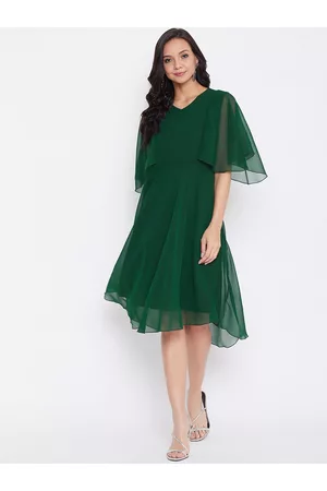 Color Cocktail Women Green Solid Fit and Flare Dress