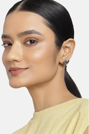 ESTELE Women Silver-Toned & Black Contemporary Studs Earrings