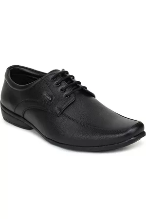 Liberty Men Black Solid Formal Derbys