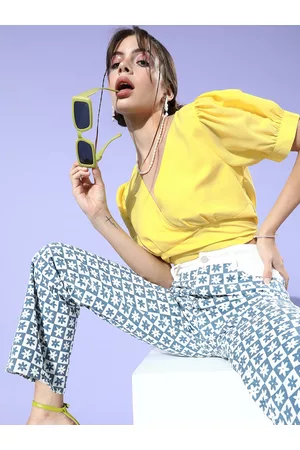 DODO & MOA Women Bright Yellow Solid Cropped Top