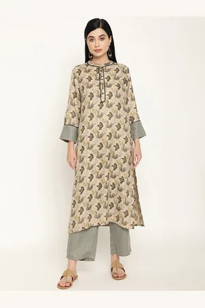 BE INDI Women Floral Printed Straight & Collared Winter Kurta with Palazzo