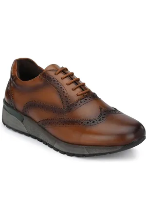 Delize Men Tan Solid Formal Brogues