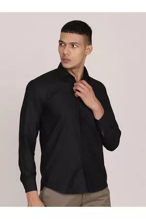 Tahvo Men Black Comfort Slim Fit Formal Shirt
