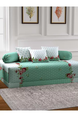 Arrabi Set Of 6 Green & White Printed Diwan Set