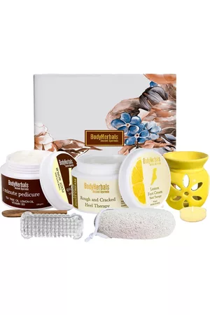 BodyHerbals 7 Pcs Foot Spa Collections Gift Set