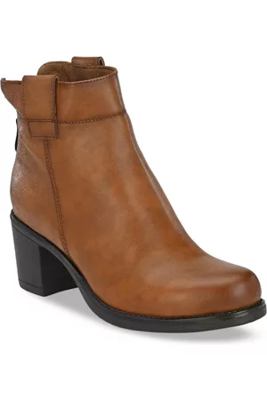 Delize Women Tan Brown Solid Heeled Chelsea Boots
