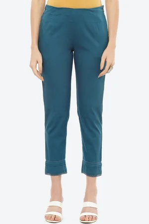 Rangriti Women Teal Green Slim Fit Cropped Cotton Cigarette Trousers