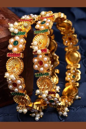 karatcart Set of 2 Gold-Plated Red & Green Kundan Studded & Pearl Beaded Rajwadi Temple Bangles