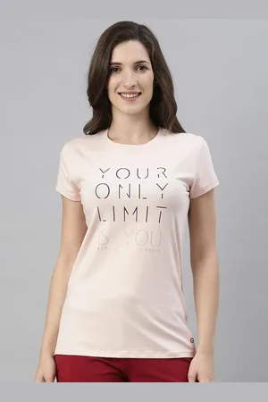 ENAMORA Women Rose & Pink Typography Printed Slim Fit T-shirt