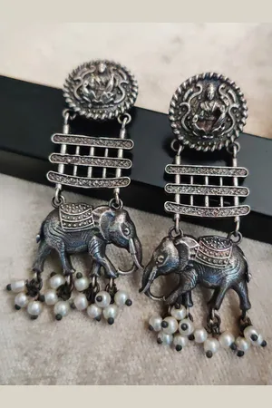 Binnis Wardrobe Women Silver Contemporary Drop Earrings