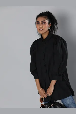 Scouph Women Black Solid Power Shoulders Tunics with Lace Detailing