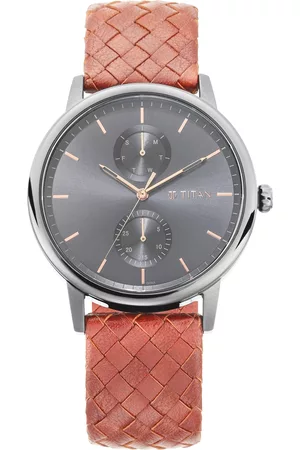 Titan Athleisure Men Grey Analogue watch 90118QL01