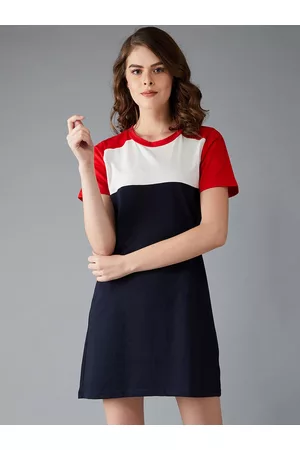 DOLCE CRUDO Women Navy Blue & White Colourblocked T-shirt Dress