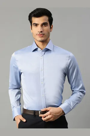 Matinique Men Blue Slim Fit Solid Formal Shirt