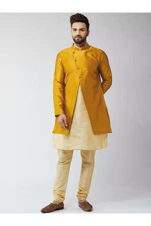 SOJANYA Men Gold-Toned & Mustard Yellow Self-Design Sherwani Set