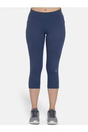Amante Women Blue Solid Cotton Capri