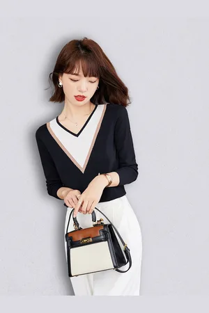 JC Collection Women Navy Blue & White Colourblocked Pullover Sweater