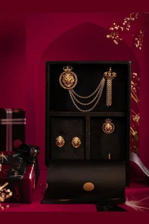 COSA NOSTRAA Men Gold-Toned Textured Brass Accessory Gift Set