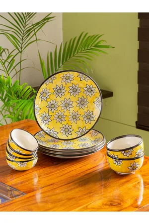 ExclusiveLane Yellow & White 10 Pieces Hand Painted Printed Ceramic Glossy Dinner Set