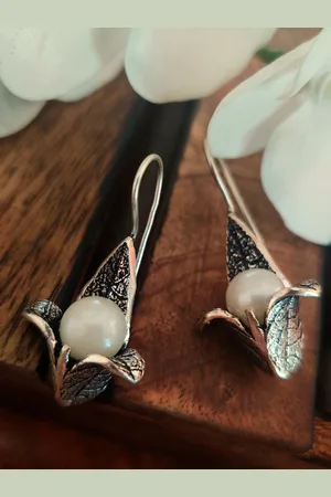 Binnis Wardrobe Silver Contemporary Oxidised Drop Earrings