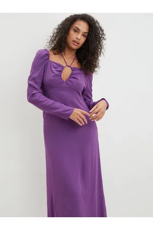 Dorothy Perkins Purple Solid A-Line Midi Dress