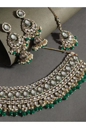 SOHI Women Green Gold-Plated Kundan Jewellery Set