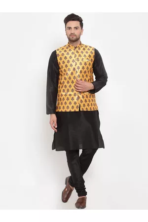 Kraft Men Kurta with Churidar & Printed Nehru Jacket