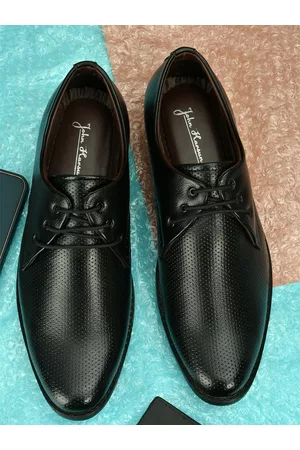 John Karsun Men Black Solid Formal Derbys