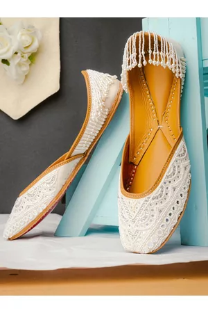 Nidhi Rathi Women White Embellished Leather Ethnic Mojaris Flats
