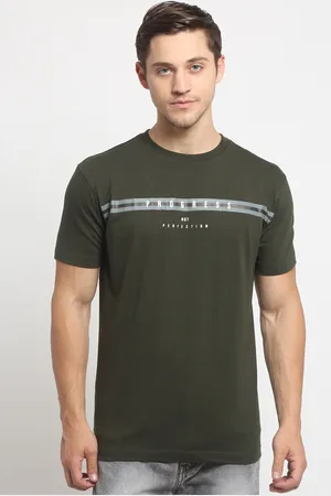 CANTABIL Men Green Typography T-shirt