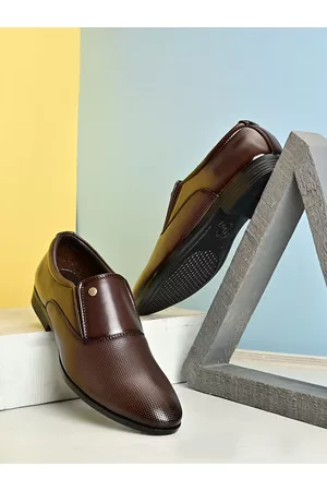 Invictus Men Brown Textured Formal Slip-On