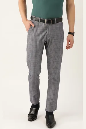 SOJANYA Men Navy Blue & White Checked Smart Regular Fit Regular Trousers