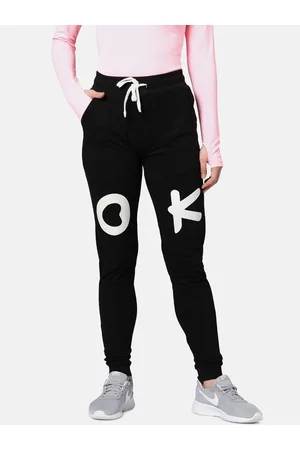 Campus Women Black Printed Slim-Fit Joggers