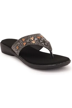 STYLE SHOES Women Embellished Ethnic T-Strap Flats