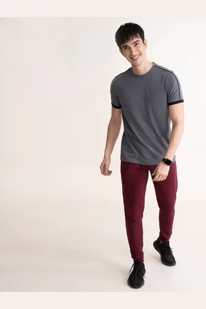 DaMENSCH Men Solid Premium Cotton Piping Raglan Regular Fit T-Shirt