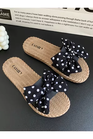 CASSIEY Women Black Printed Rubber Sliders