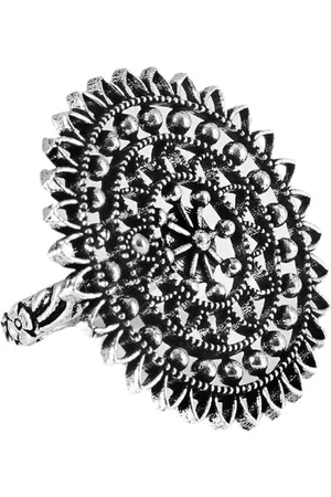 TEEJH Women Silver-Plated Oxidised Ring