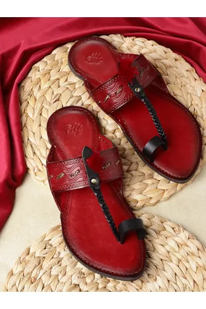 House of Pataudi Men Maroon & Black Textured Handcrafted Comfort Sandals