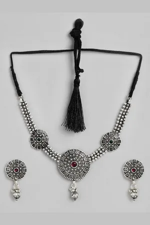 Kord Store Woman Black & Pink Oxidised Plated Round Shaped Choker Necklace Set